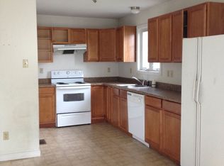 56 Washington St, Taunton, MA 02780