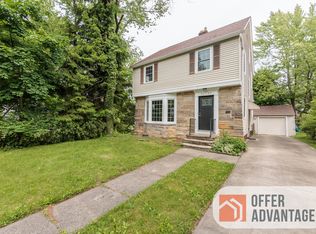 3525 Radcliffe Rd, Cleveland Heights, OH 44121