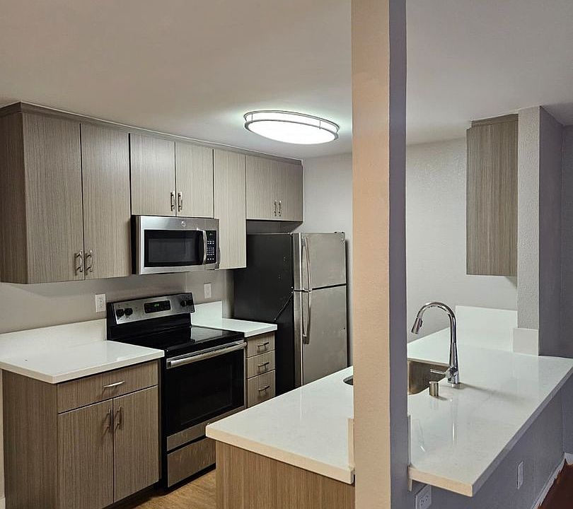 1st image of 3728-3738 Herman Ave #3728-2