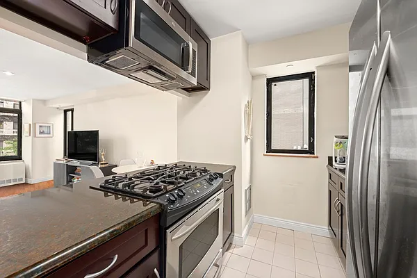 Sold by Corcoran | media 3