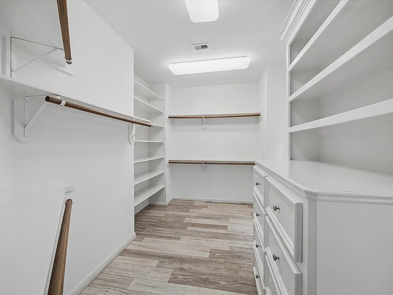 5349 McCulloch Cir — Photo 22