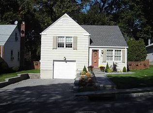 53 Washington Ave, West Caldwell, NJ 07006