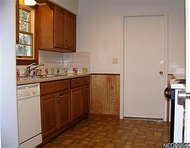 4th image of 139 Sturbridge Dr