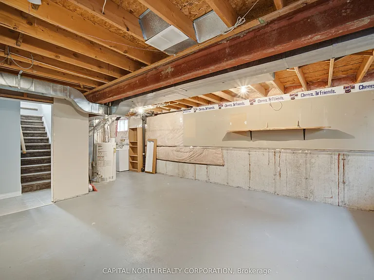 126 Marsellus Dr — Photo 31