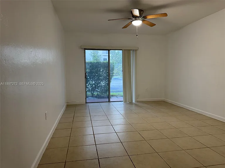 8315 SW 72nd Ave #101B — Photo 4