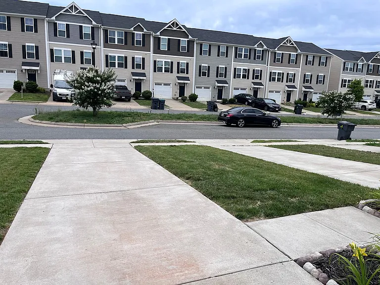 35202 Sara Ct — Photo 41