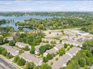 8315 Cedarview Cir, Savage, MN 55378