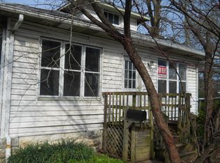 500 S Forest Ave, Carbondale, IL 62901
