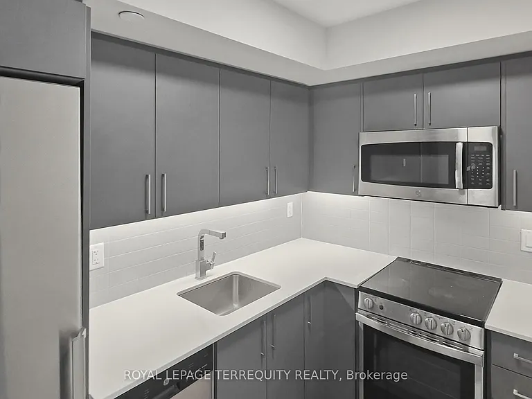 38 Monte Kwinter Ct #527 — Photo 21