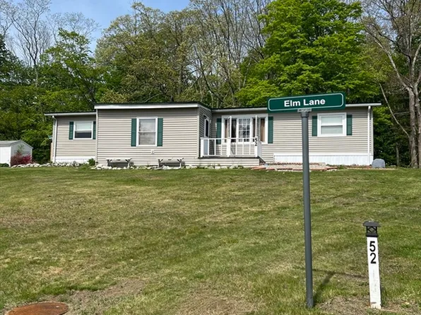 52 Elm Ln, Wales, MA 01081