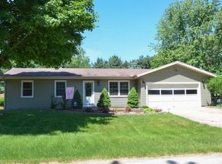 53635 Kershner Ln, Elkhart, IN 46514