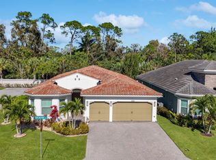 9281 Greenspire Ln, Lake Worth, FL 33467