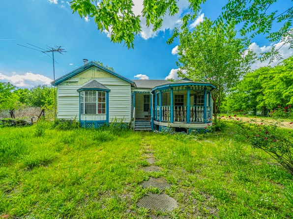 1424 James Dr, Kaufman, TX 75142