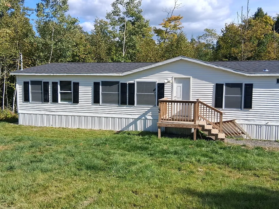 42 Shady Brook Dr