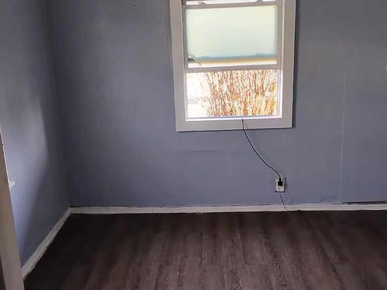 4805 Collins Ave — Photo 16