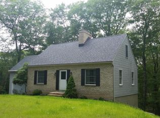 123 Locust Dr, Milford, PA
