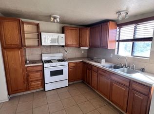 200 W Mustang Rd #C2, Huachuca City, AZ 85616