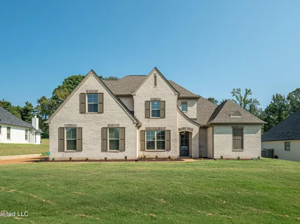 4164 Bakersfield Dr, Nesbit, MS 38651