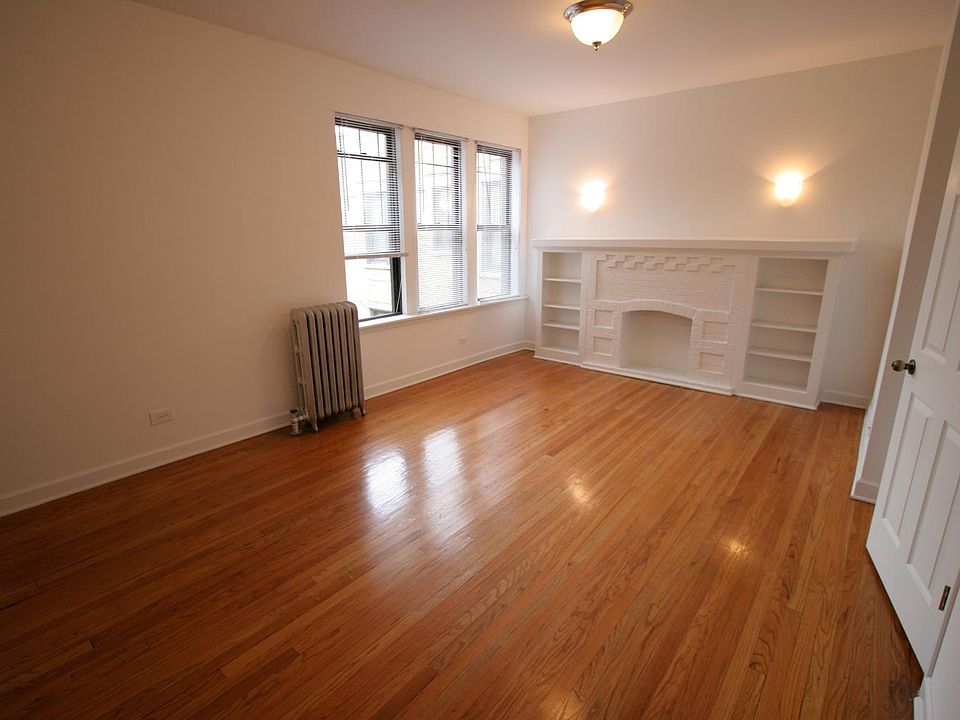 1st image of 5218-28 S Woodlawn Ave #22-3N
