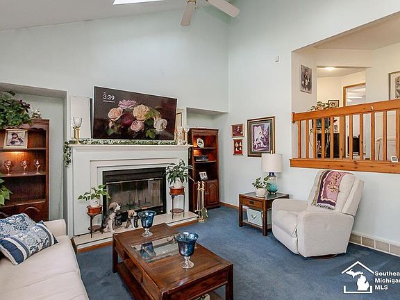 4th image of 6820 Stonegate Dr