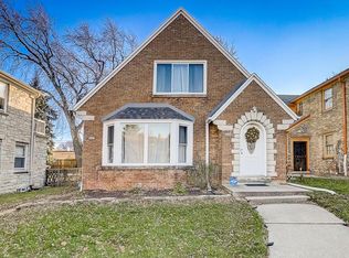 5627 W Auer Ave, Milwaukee, WI 53216