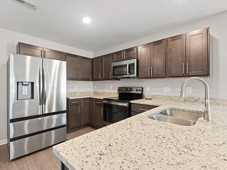 119 Davis Ridge Ln — Photo 14