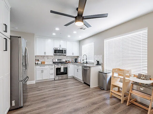 4 bed, 1730 sqft, $3,100 — Photo 2