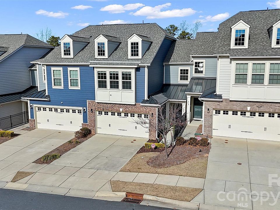 1st image of 620 Amber Meadows Way