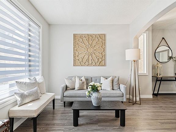 4th image of 94 S Discovery Ridge Way SW