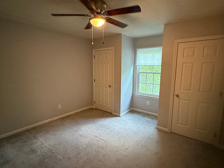 3813 Sterncroft Dr — Photo 22