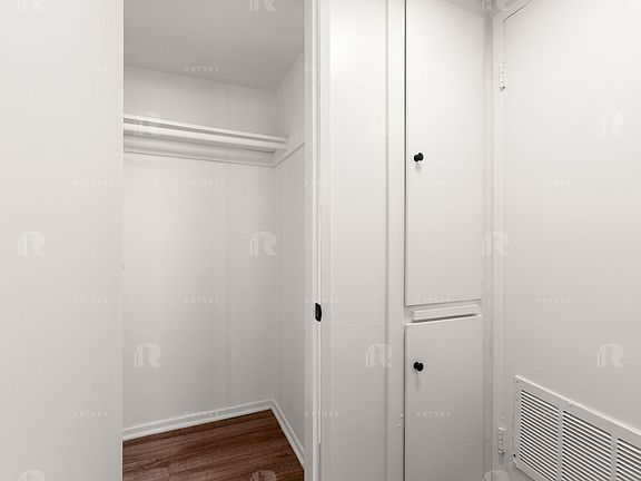 5th image of 4573 Willis Ave #208-1/1