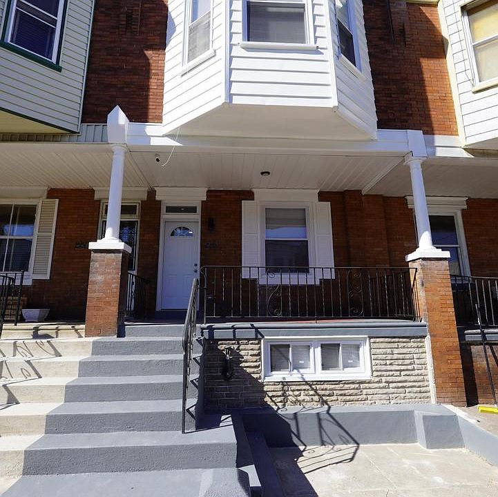 1st image of 226 N Paxon St