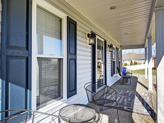 4th image of 5502 Pond Creek Ct