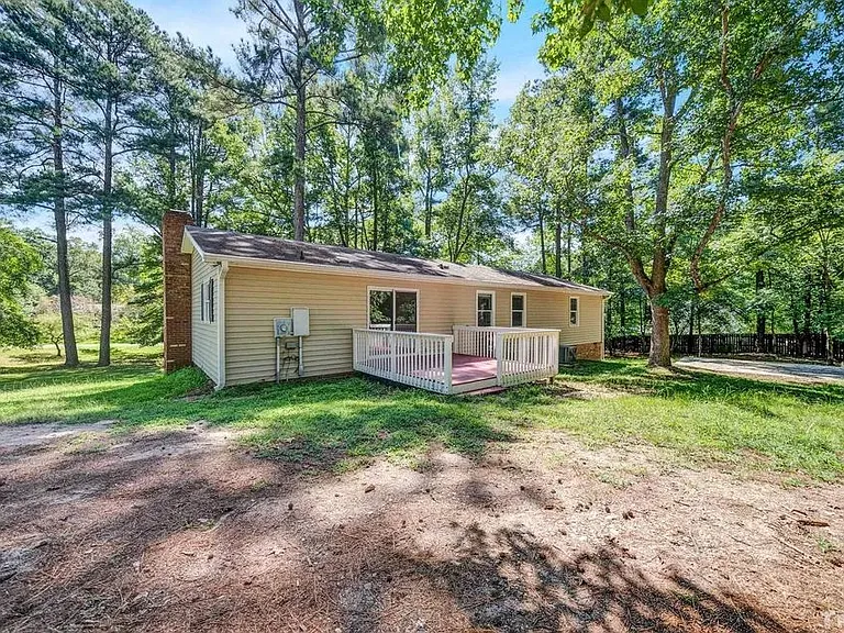 7725 Secluded Acres Rd — Photo 12