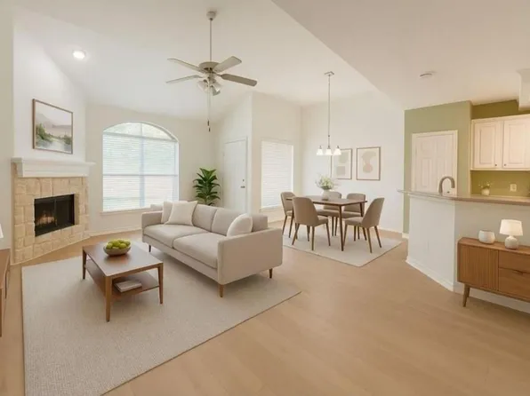 10813 Norchester Village Dr, Houston, TX 77070