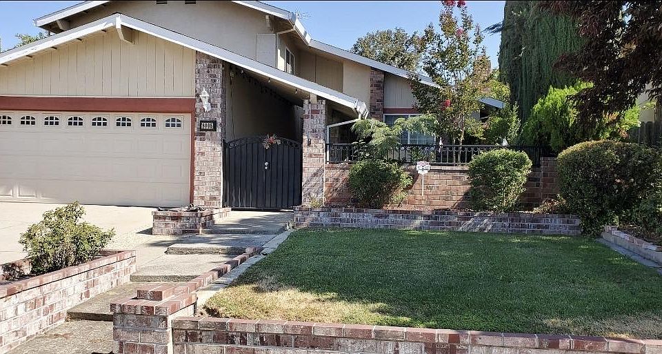 1st image of 8005 Copperwood Dr