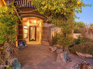 1556 W Periwinkle Pl, Tucson, AZ 85737