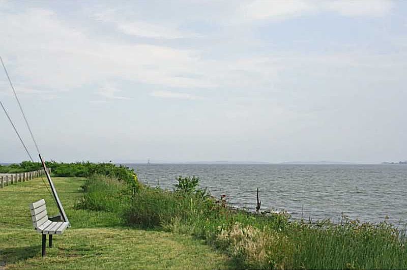 2nd image of 37 Shore Dr