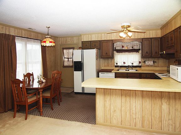 5th image of 106 Joel Ln