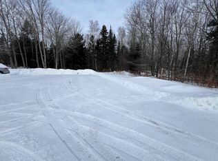 7 Valley Rd, Gorham, NH 03581