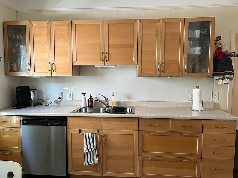 65 Lowden Ave #1 — Photo 3