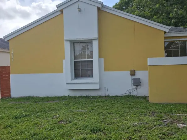 14971 SW 75th Ter, Miami, FL 33193