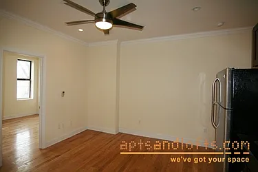Rented by aptsandlofts.com