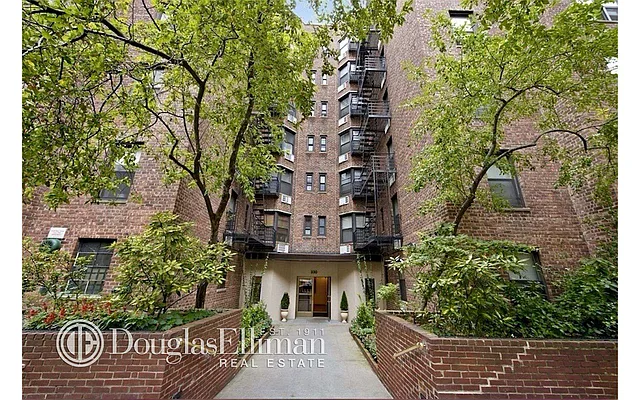 330 East 70th Street #3B in Lenox Hill, Manhattan | StreetEasy