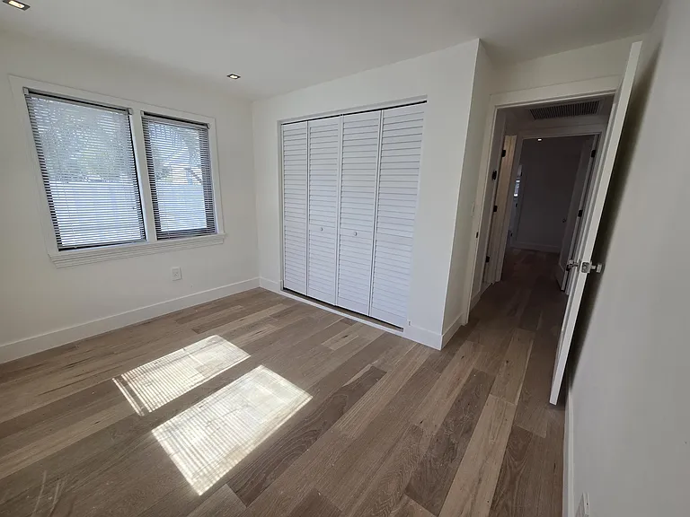 3809 S Olive Ave — Photo 8