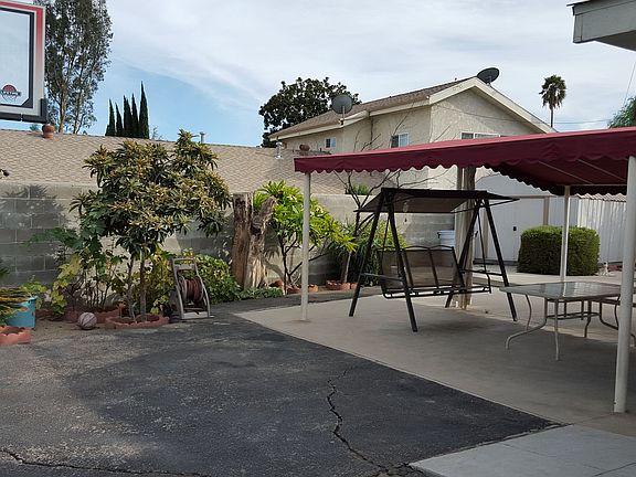 5th image of 13130 Yerba St