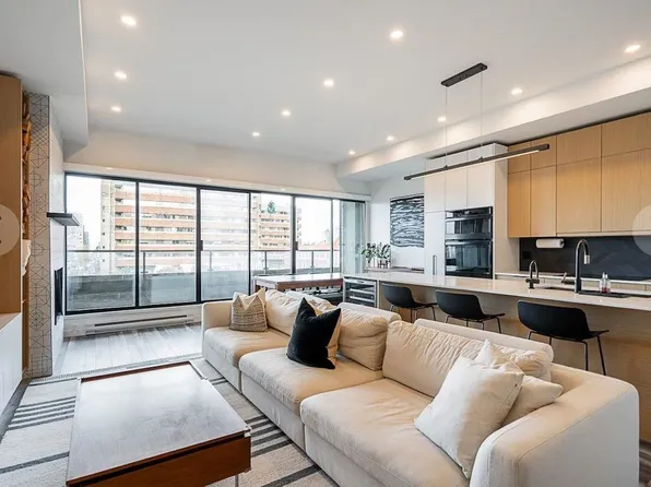 1160 Burrard St, Vancouver, BC V6Z 2E8