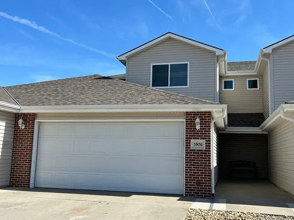 5976 Haswell Pl, Lincoln, NE 68521