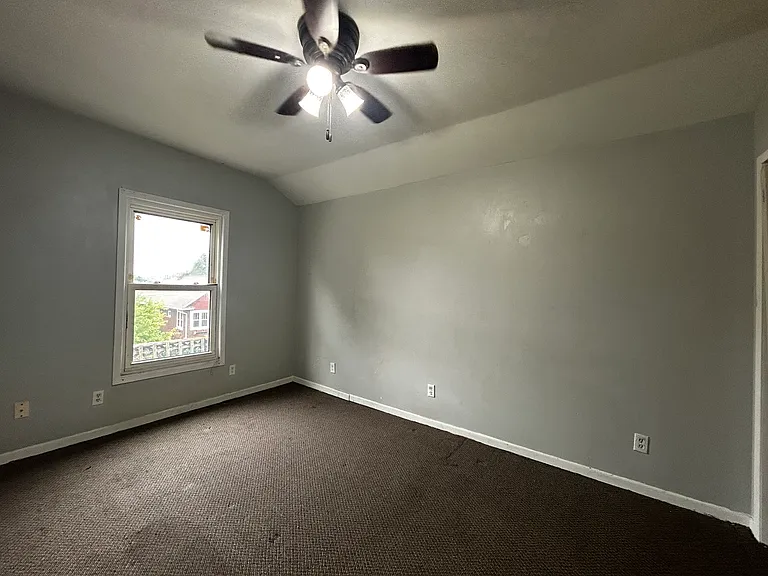 4819 24th Ave #2 — Photo 3