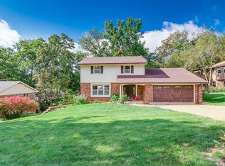 1006 Roseridge Cir, Jefferson City, MO 65101